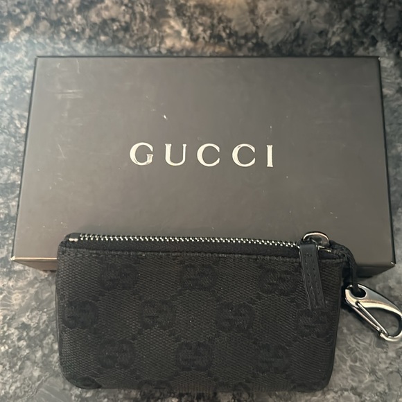 Gucci keychain pouch - Picture 3 of 7